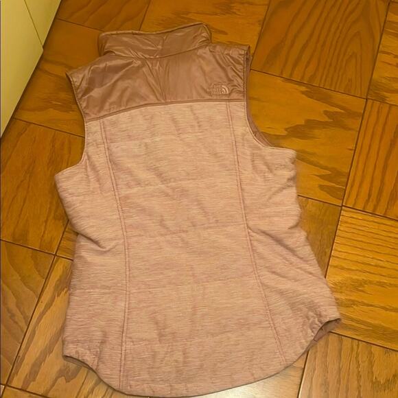 The North Face Pink Quilted woman's Vest - Picture 6 of 8